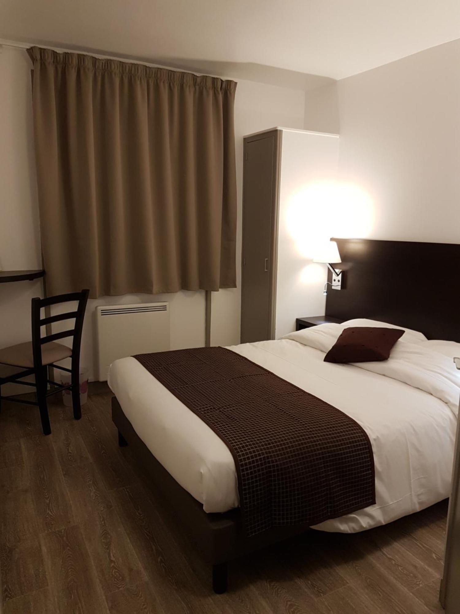 Nevers Hotel Exterior foto